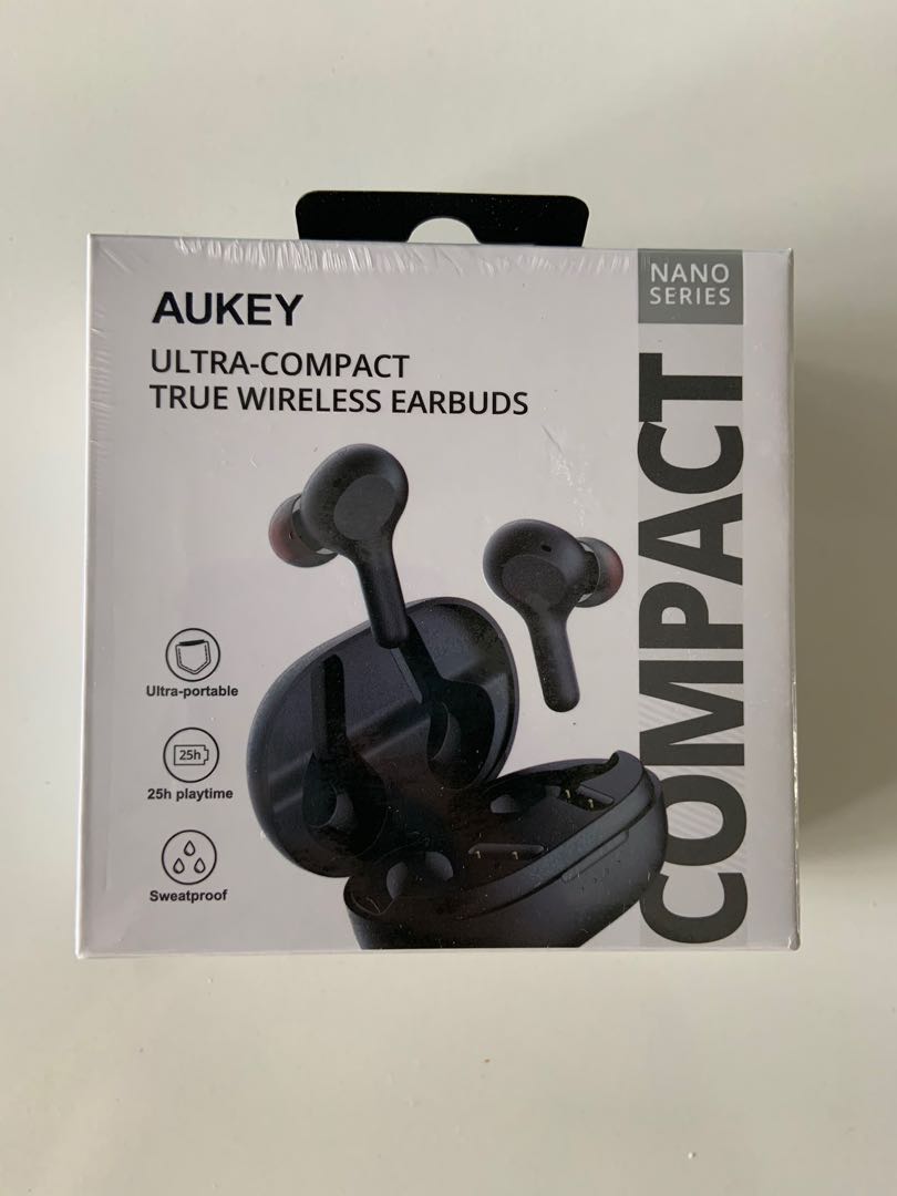 aukey ultra compact true wireless earbuds