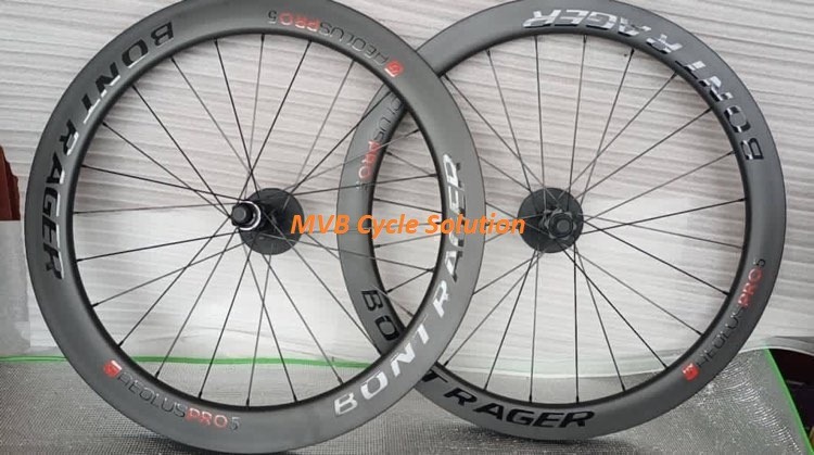 bontrager carbon wheels