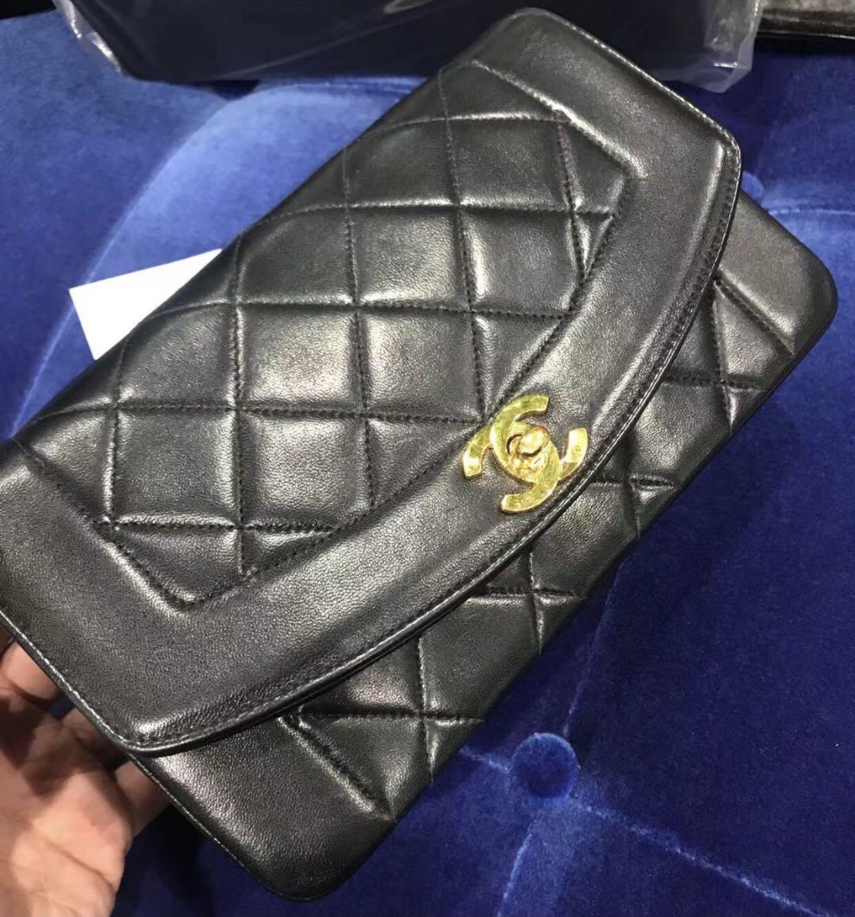 Chanel diana bag small flap, Women's Fashion, Bags & Wallets