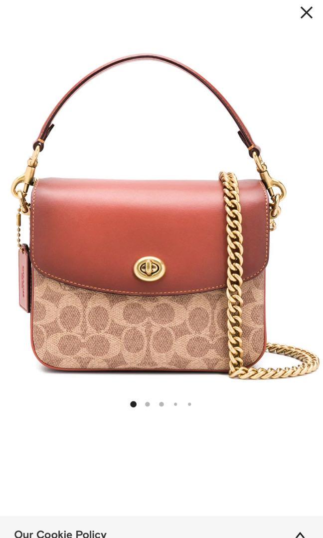 Coach cassie 18 2025