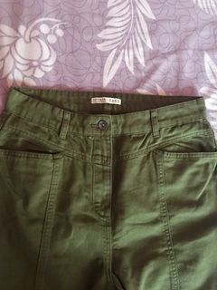 (Category: ) located in . Submitted by onzshop (Listing ID 1058773006, Image 1). Description: .