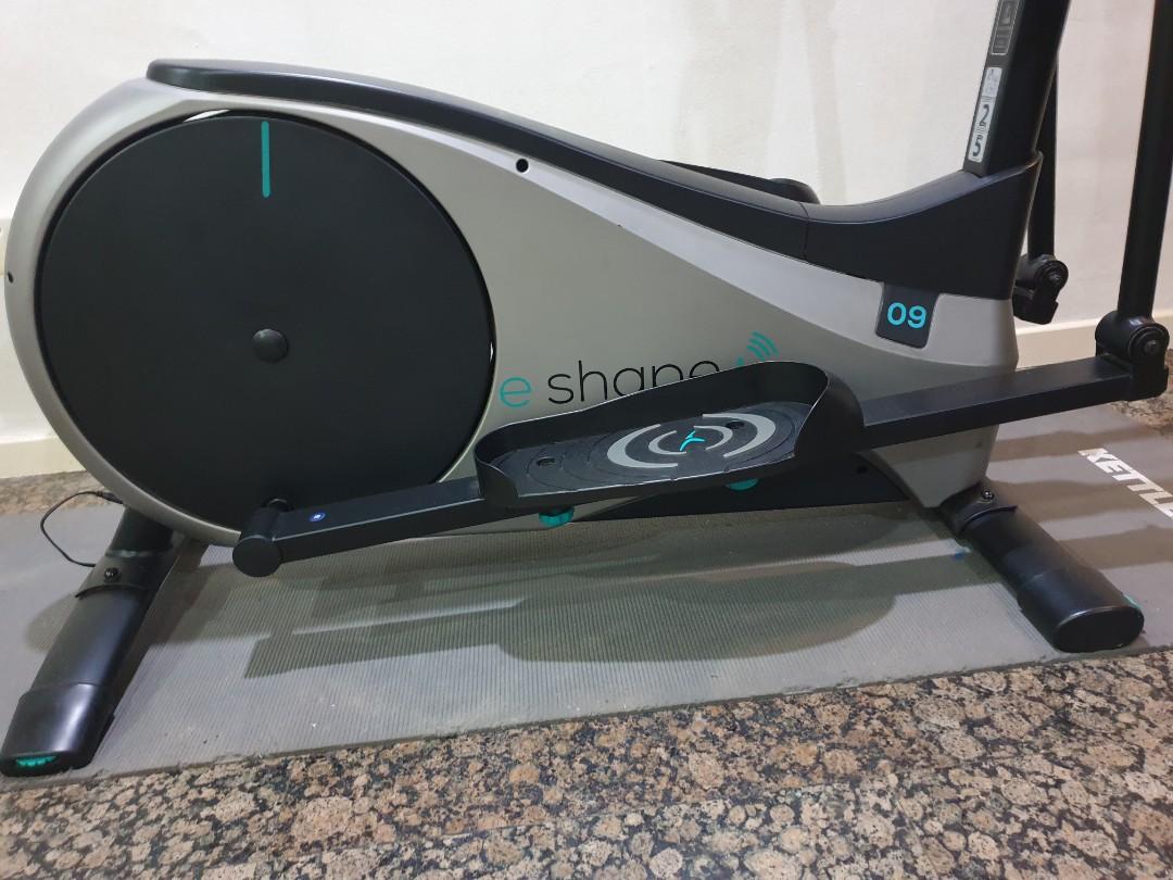 Vélo elliptique hotsell domyos shape 09