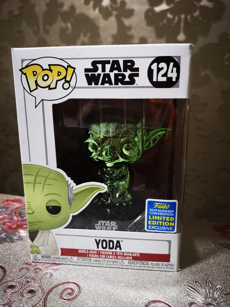 Free Protector Funko Pop #124 Yoda Green Chrome 2019 Summer Convention SDCC 