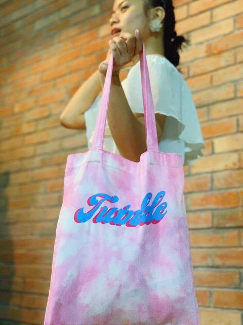 HAND-PAINTED Tie Dye and Plain Canvas Bags (Category: Cross-body Bags) located in Marikina City. Submitted by mxdama (Listing ID 1058794914, Image 3). Description: Created by Brighter Days Bags, these beautiful canvas bags are hand-painted and made to cater to the bubbly and light aesthetic 💕 Perfect as gifts and giveaways 🥰.