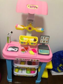 (Category: ) located in . Submitted by mochillion (Listing ID 1058871859, Image 1). Description: .