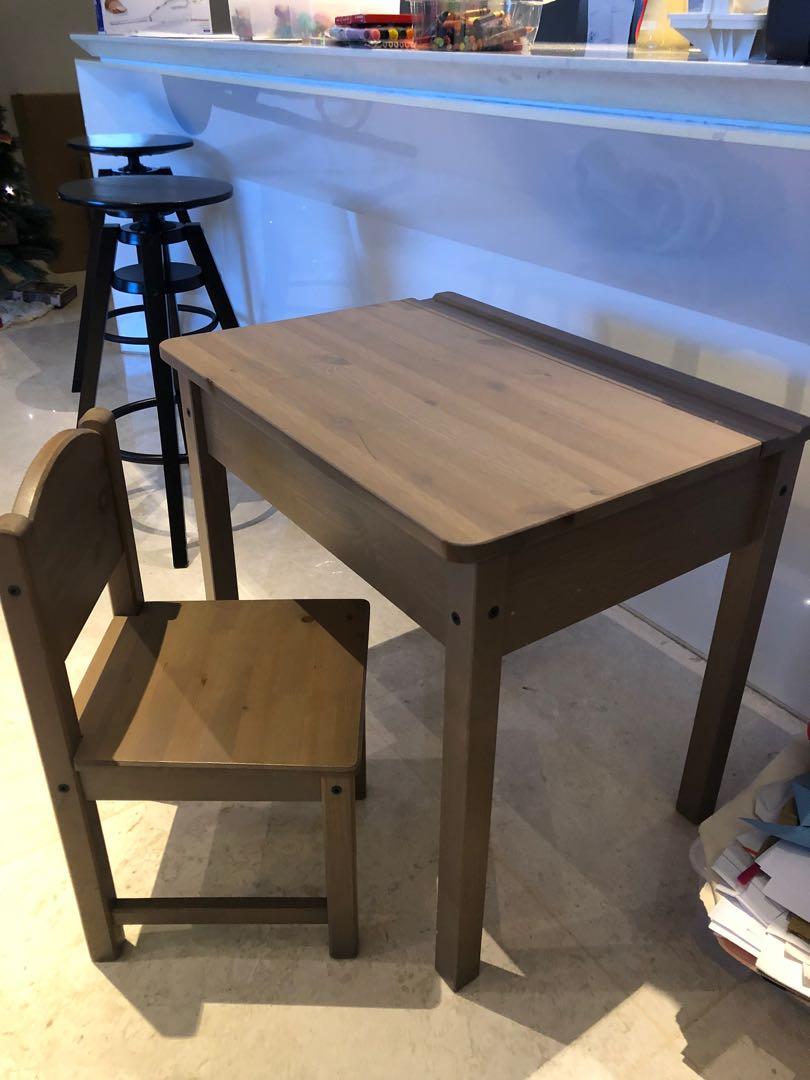 Sundvik children's desk hotsell