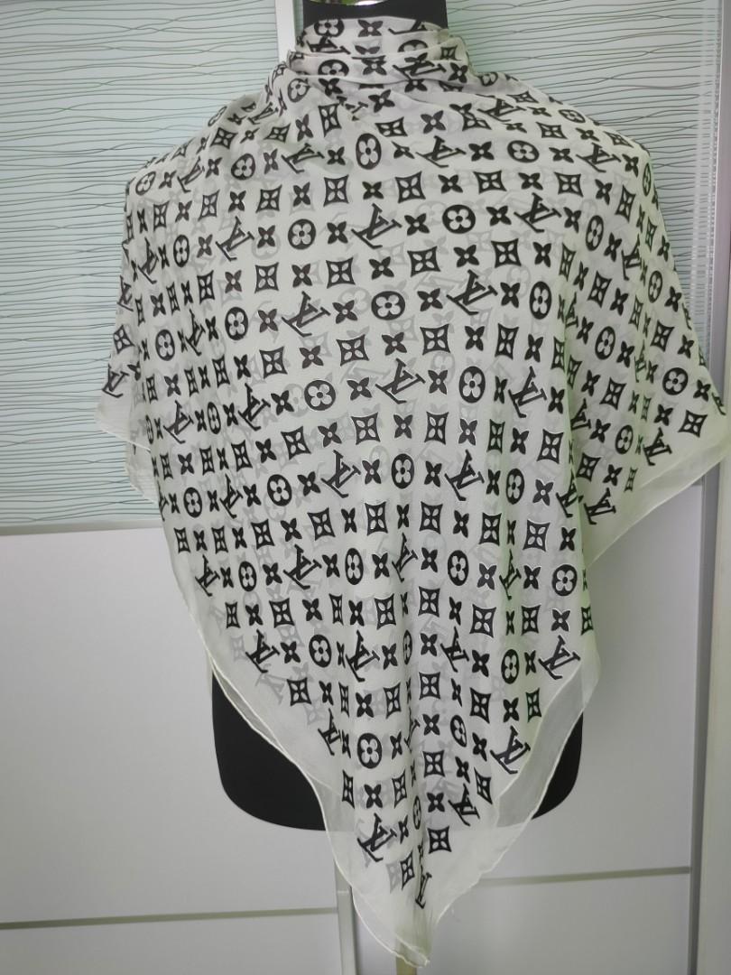 Louis vuitton large scarf sale