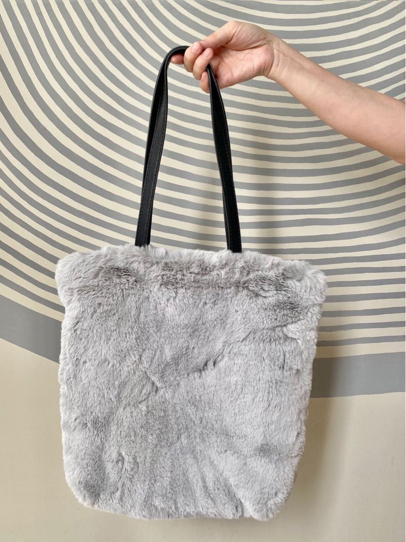 Fur online tote bag
