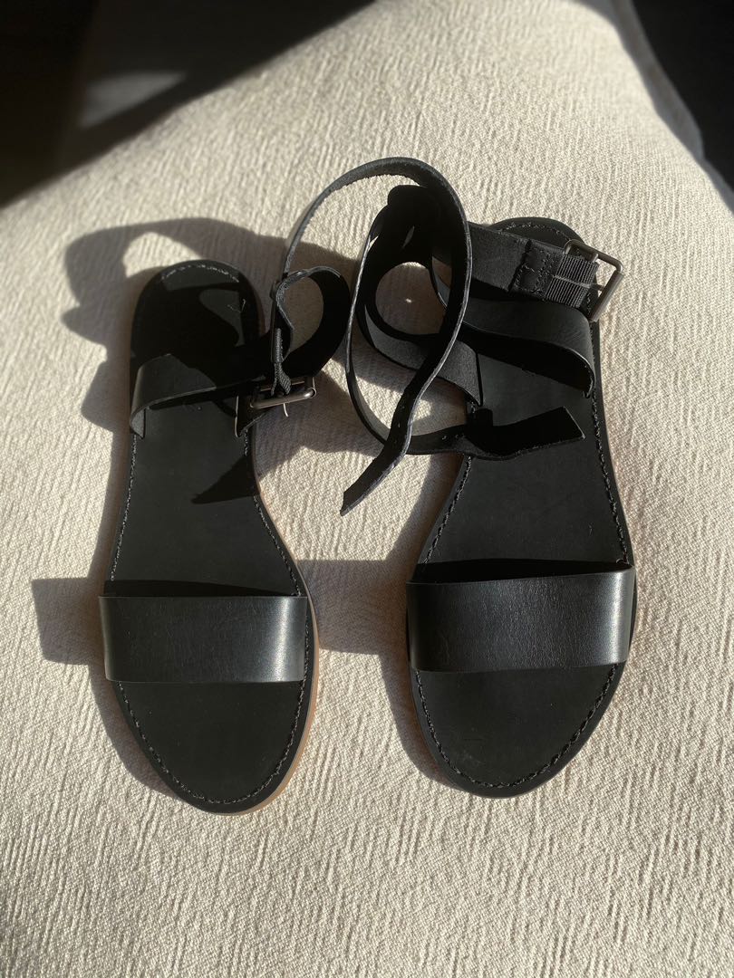 boardwalk ankle strap sandal