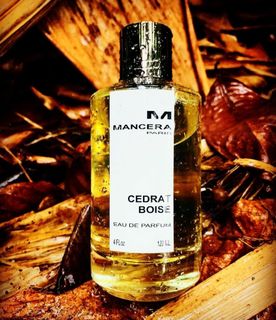 (Category: ) located in . Submitted by perfume.malaysia (Listing ID 1058806934, Image 1). Description: .