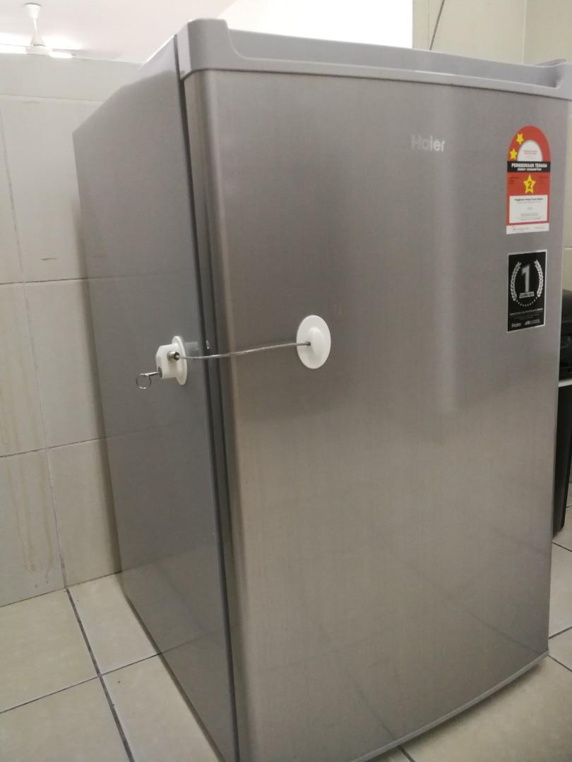 Mini Fridge Let Go (under warranty), TV & Home Appliances, Kitchen Appliances, Refrigerators