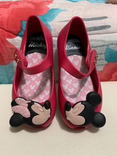 (Category: ) located in . Submitted by famdionstuffs (Listing ID 1058893511, Image 1). Description: .