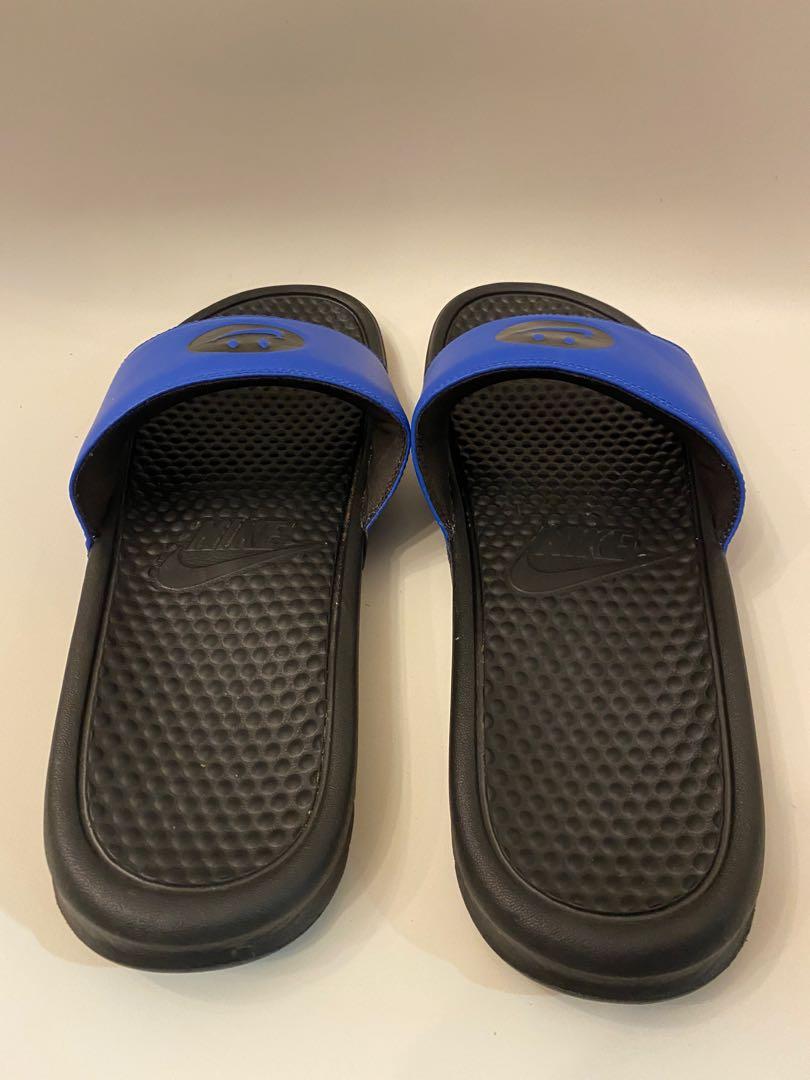 nike benassi smiley