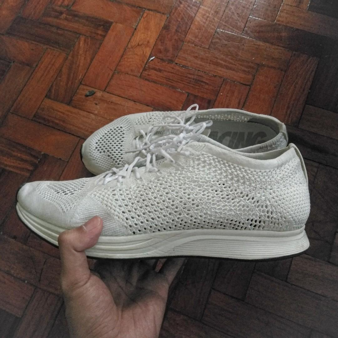 flyknit triple white