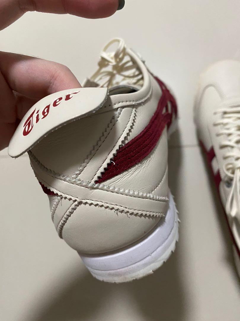Onitsuka tiger Mexico 66 leather (Category: Sneakers) located in Singapore. Submitted by missdevines (Listing ID 1058886972, Image 3). Description: As per box Model : Mexico 66 SD Female size US 8 Korea special edition. Bought in Feb 2020, Korea. * Please take note the heel is slightly higher than the usual onitsukas* Worn twice lightly. Do note of the creases shown in the last 2 photos. Otherwise this pair has been maintained properly with occas