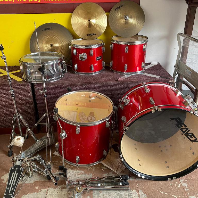 JE PEAVEY DRUM SET8PC/NO SEAT & STICK/RED, Hobbies & Toys, Music
