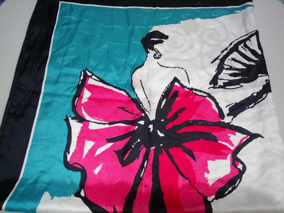 Printed Satin Scarf (Category: Scarves) located in Manila. Submitted by ameri8 (Listing ID 1058792910, Image 1). Description: Size: 34 x 34 inches Material: Polyester Flaws: None Condition: Very good.