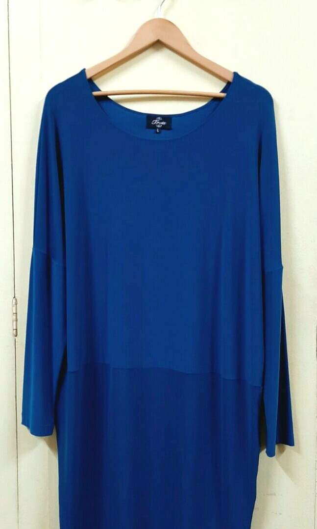 RETAIL LAB Dress, Women's Fashion, Dresses & Sets, Dresses on Carousell