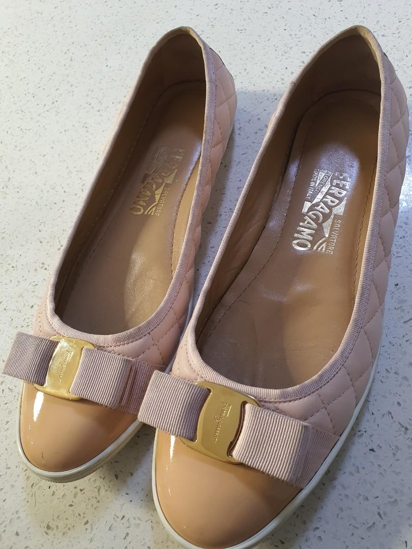 Ferragamo rufina flats discount