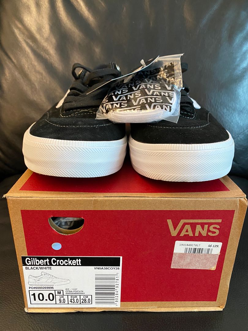 vans gilbert