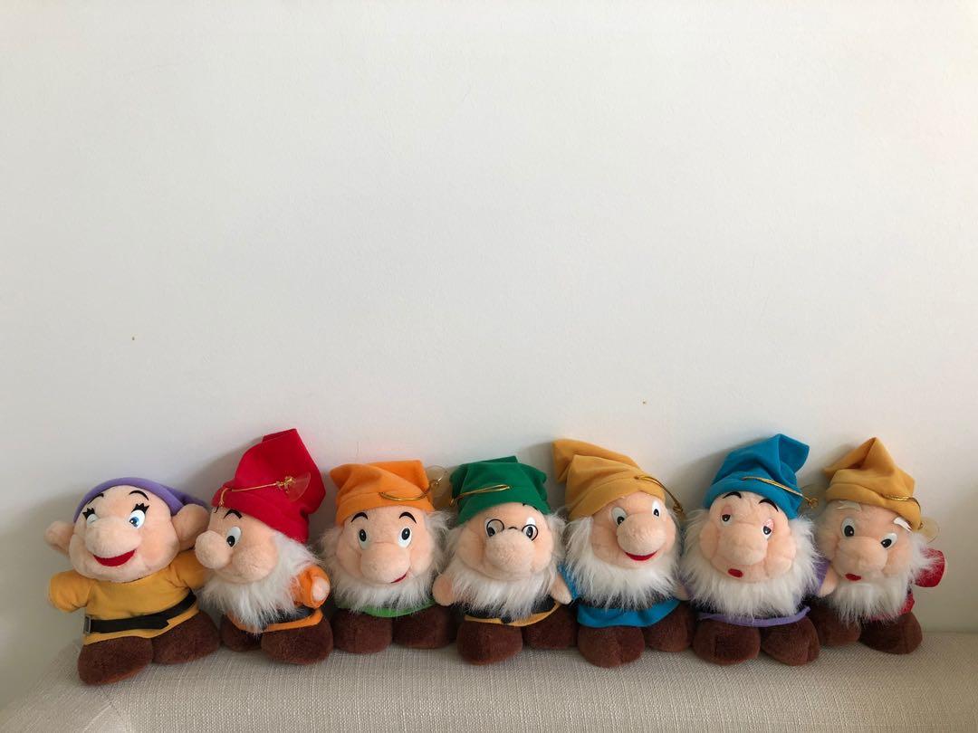 7 dwarfs (Category: Plushies & Soft Toys) located in Singapore. Submitted by moo247 (Listing ID 1058977708, Image 1). Description: Very adorable 7 dwarfs for a Snow White..