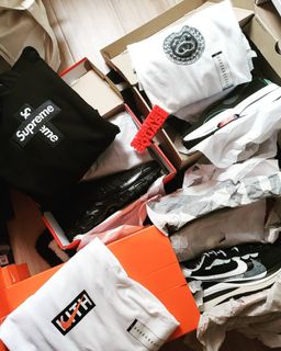 （分類：）位於 。 由 sneakersquare 提交（商品編號 1058984219，圖片 1）。簡介： 。