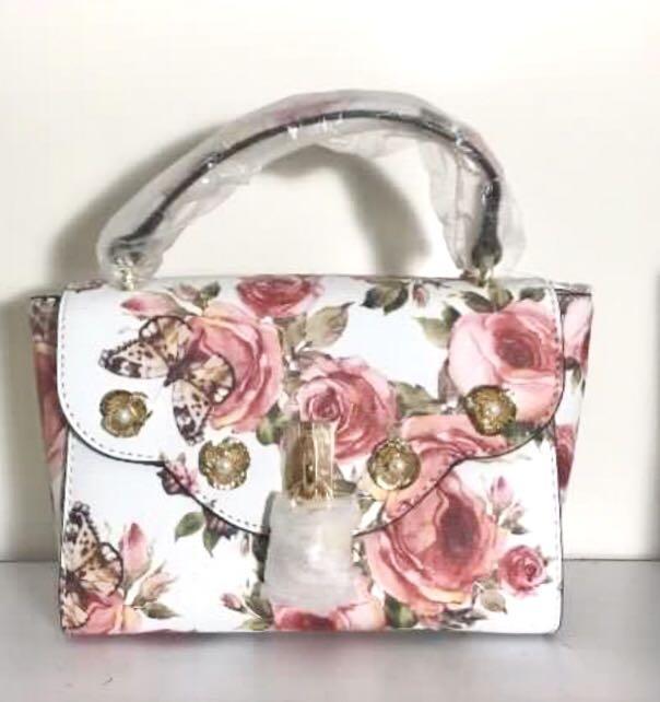 Aldo discount gurney plaza