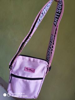 (Kategori: ) berada di . Dikirim oleh _2nd_hand_ (ID iklan 1059045143, Gambar 1). Deskripsi: .