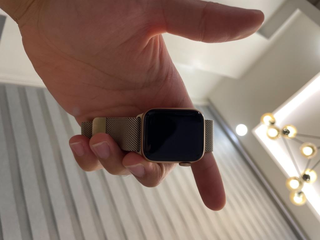 40mm gold aluminum case with gold milanese loop hot sale