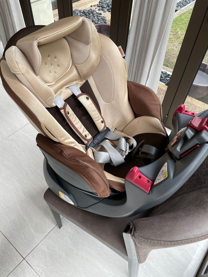Aprica baby car seat (360 degree rotate), Babies & Kids, Going Out, Car