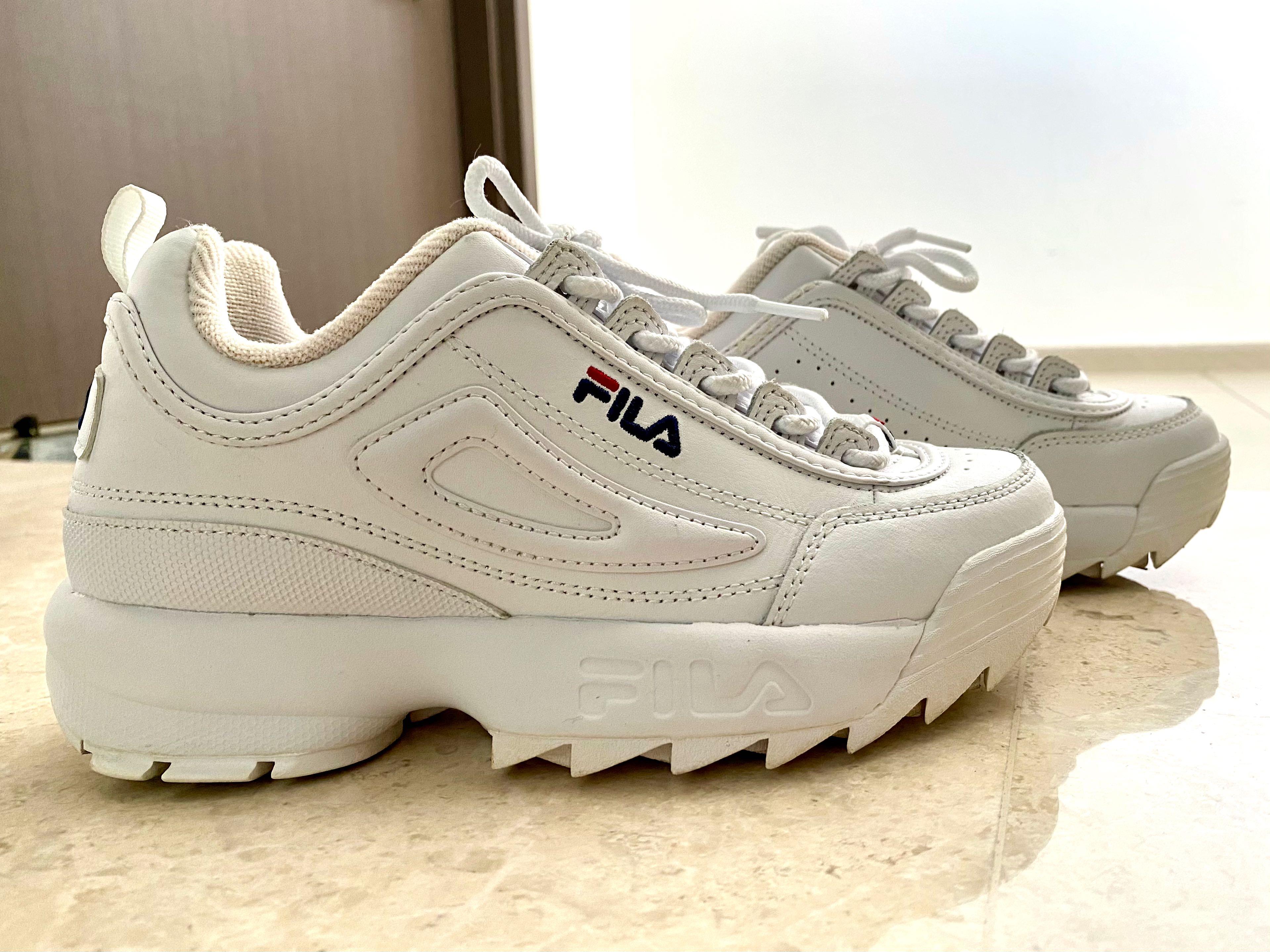AUTHENTIC FILA DISRUPTOR 2 II SIZE US6.5 UK4 EUR37.5 Women s Fashion Footwear Sneakers on Carousell