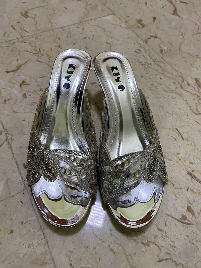 Glitter asics shop