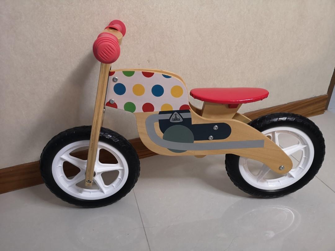 ElC balance bike