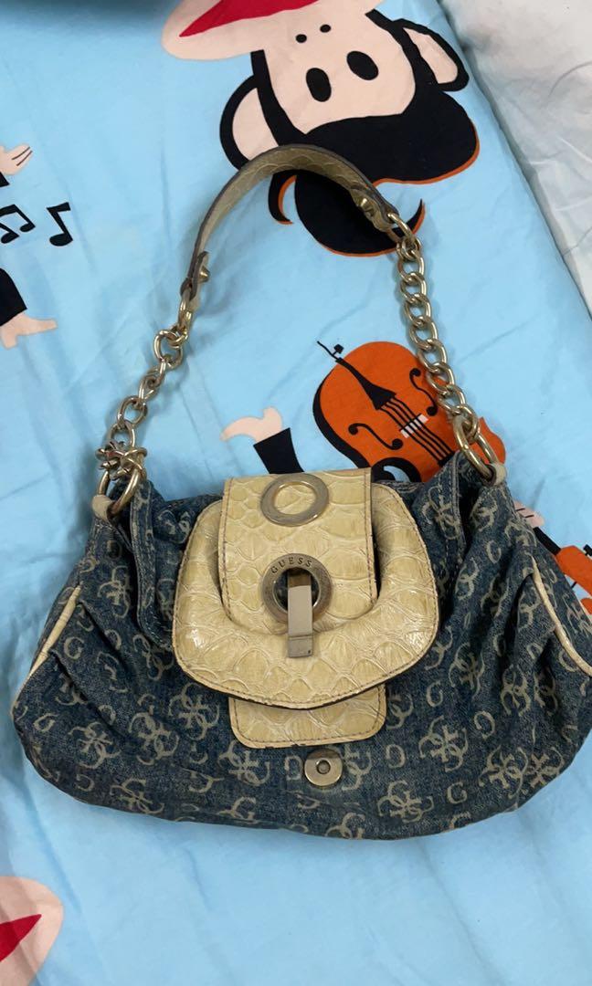 guess shoulder bags for women