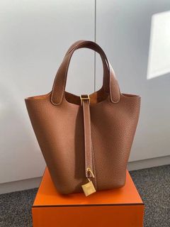 （分類：）位於 。 由 carrwai 提交（商品編號 1059052921，圖片 1）。簡介： 。