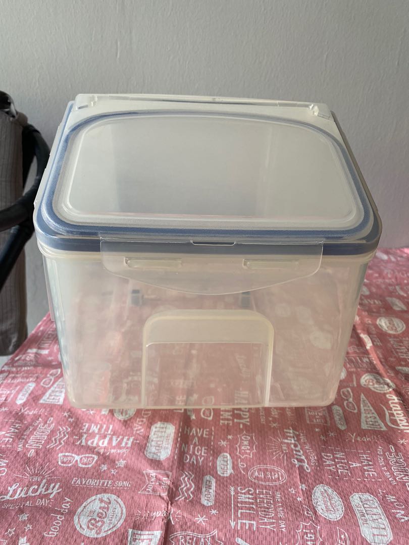 Lock & lock rice container, Furniture & Home Living, Kitchenware & Tableware, Food Organisation