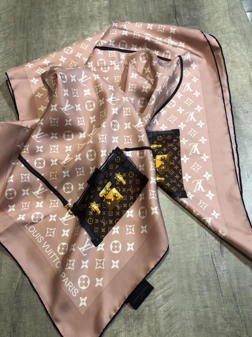 Louis Vuitton Flower Tile Silk Square 90 - Good or Bag