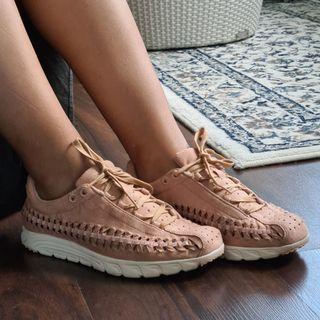 Nike Mayfly Woven Women S Fashion Carousell Singapore Nike Mayfly Woven Women S Fashion Carousell Singapore