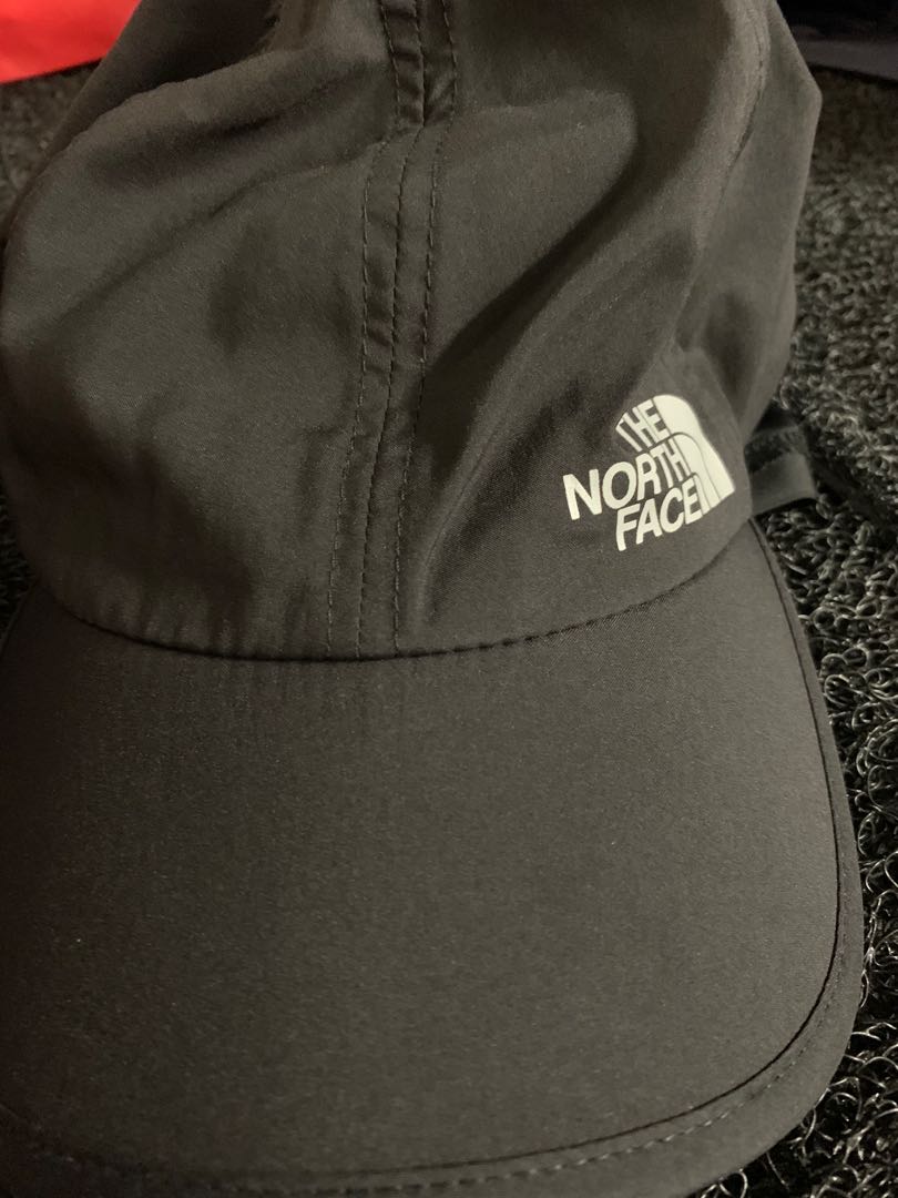 Northface Flashdry cap, Sports 