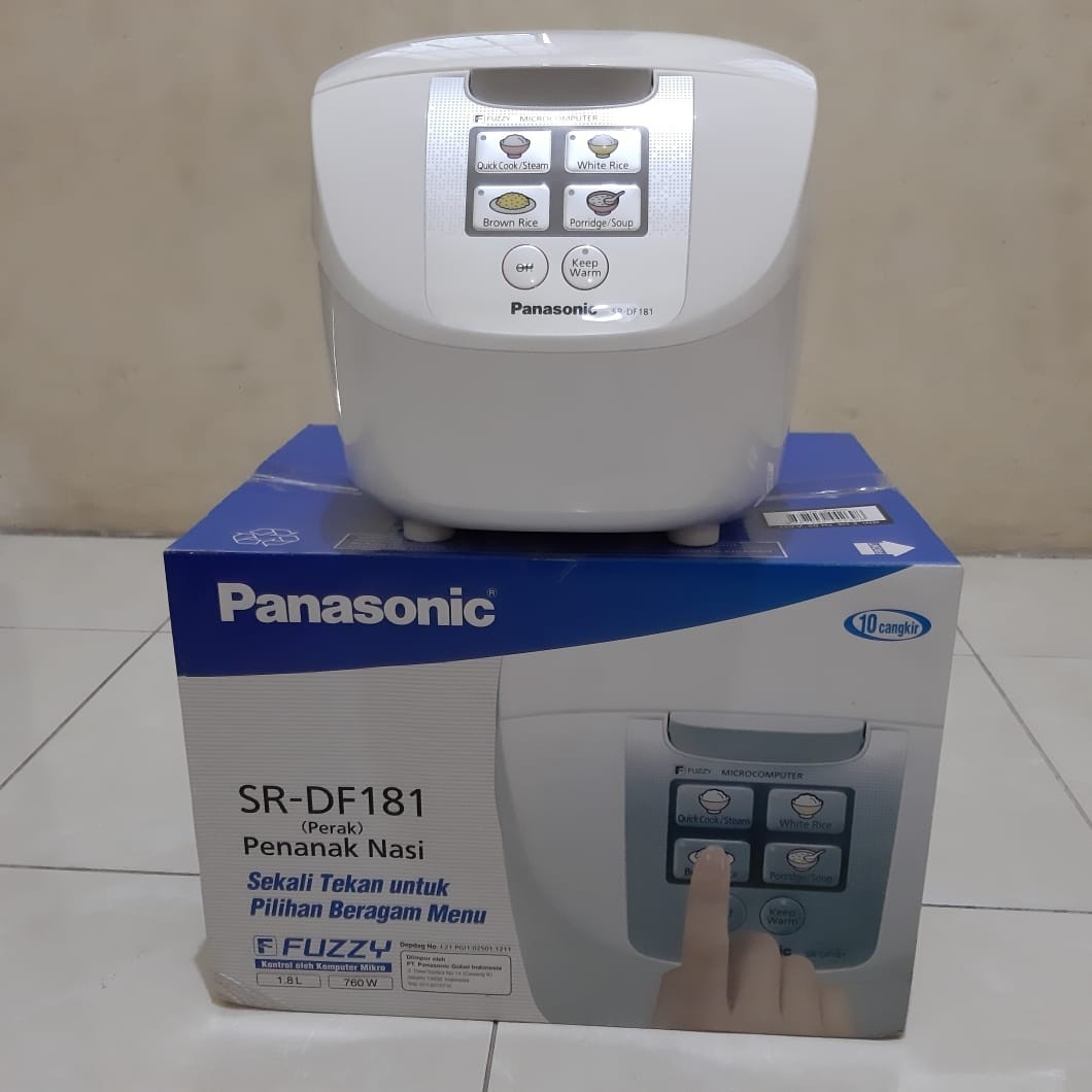 Panasonic Rice Cooker Digital Fuzzy Logic SR DF181, Kitchen
