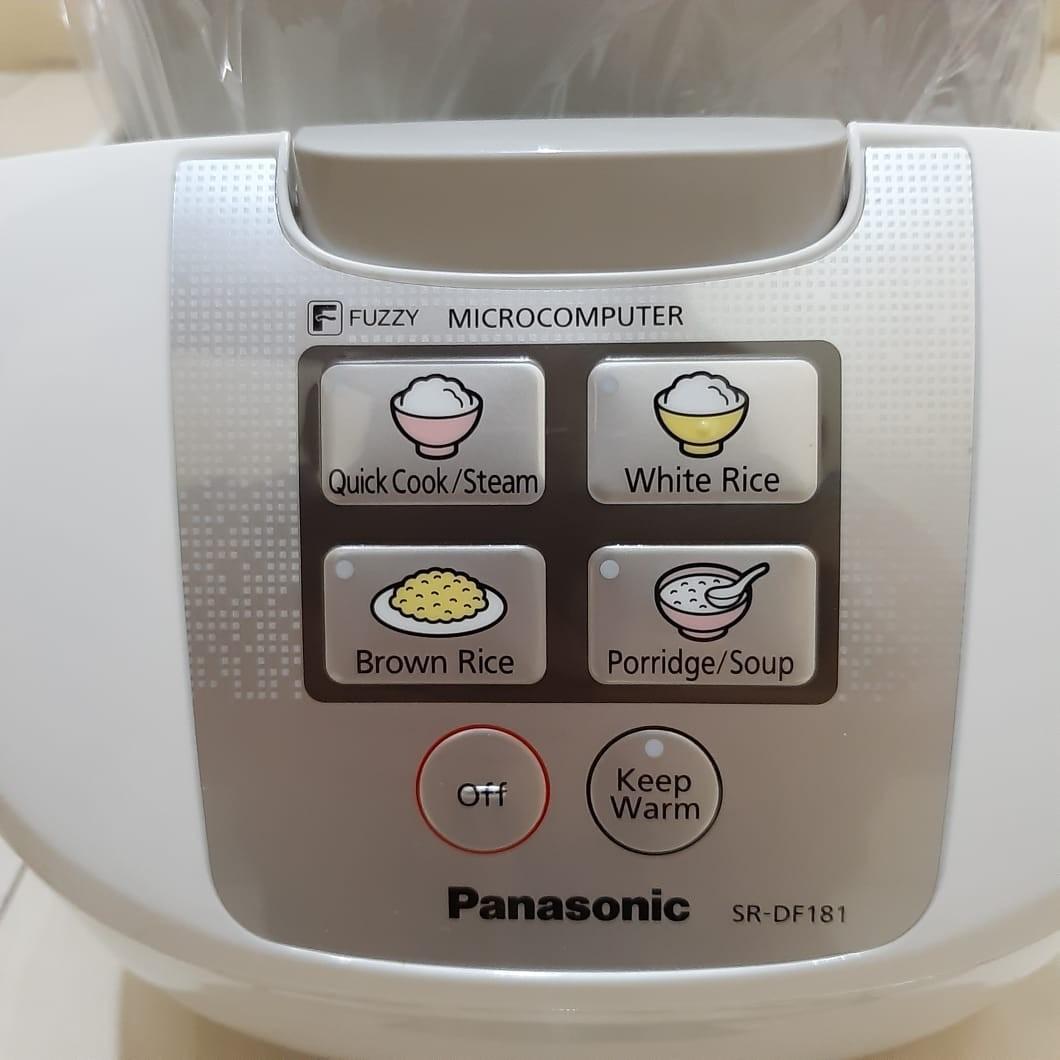 Panasonic Rice Cooker Digital Fuzzy Logic SR DF181, Kitchen
