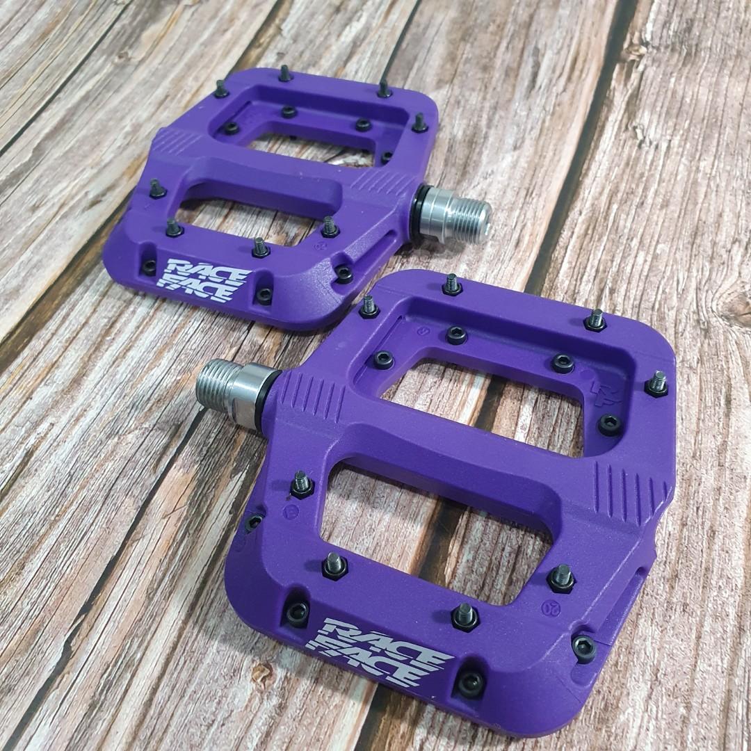 Race face chester pedals purple deals