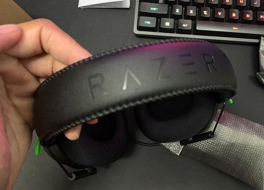 Razer Blackshark V2 X Esports Wired Gaming Headset - 7.1 Surround Sound -  Gamers Hideout