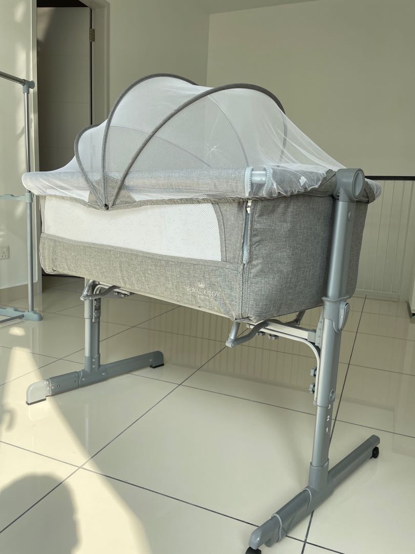 Royal kiddy outlet bedside cot