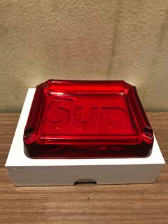 supreme glass ashtray