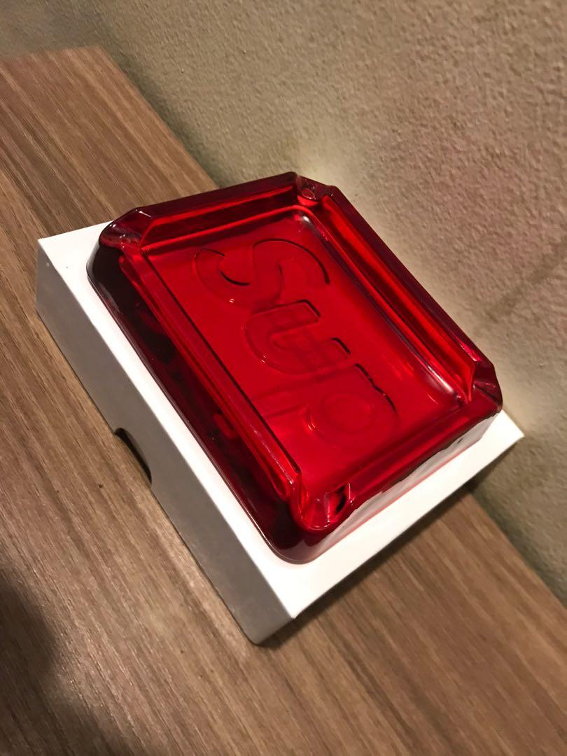 supreme debossed glass ashtray 灰皿　 おまけ付き Supreme Debossed Glass Ashtray (SS20) - $30