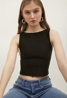 Tanktop hitam - Halter top hitam