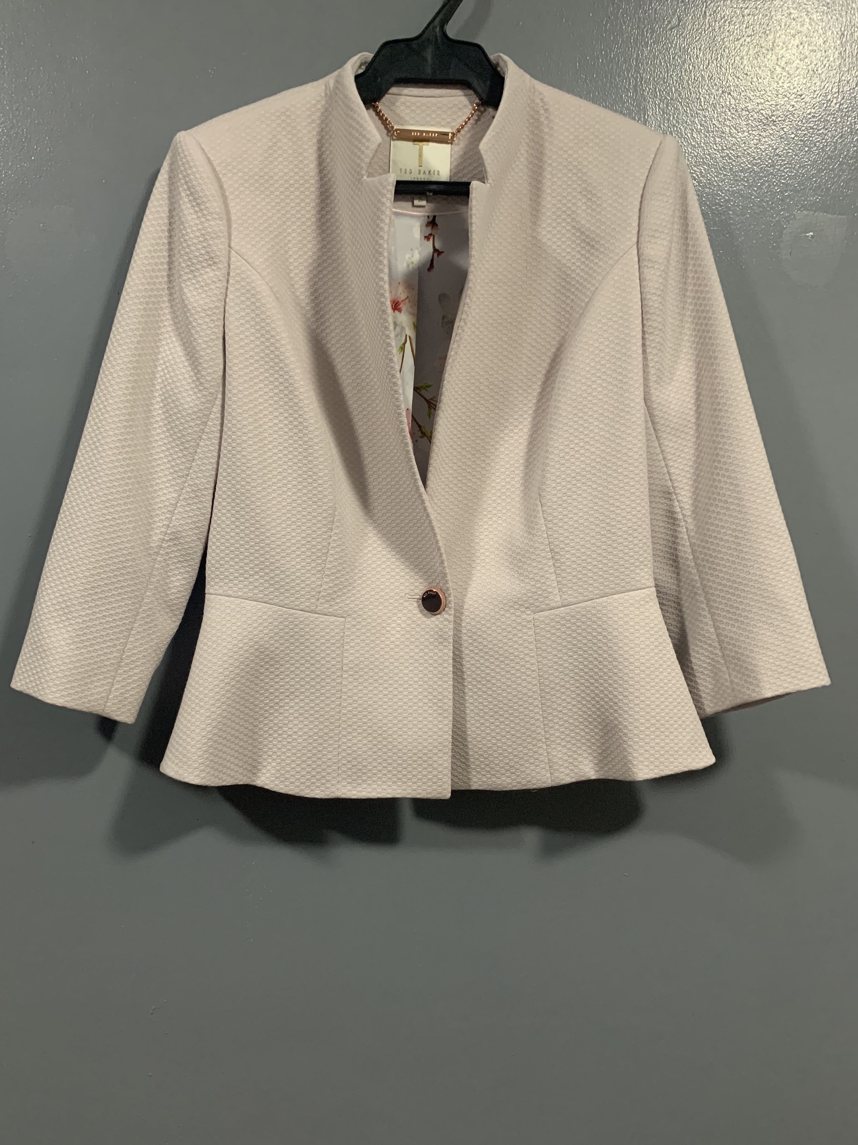 TED BAKER Structured Blazer in Blush, Women's Fashion, Coats, Jackets ...