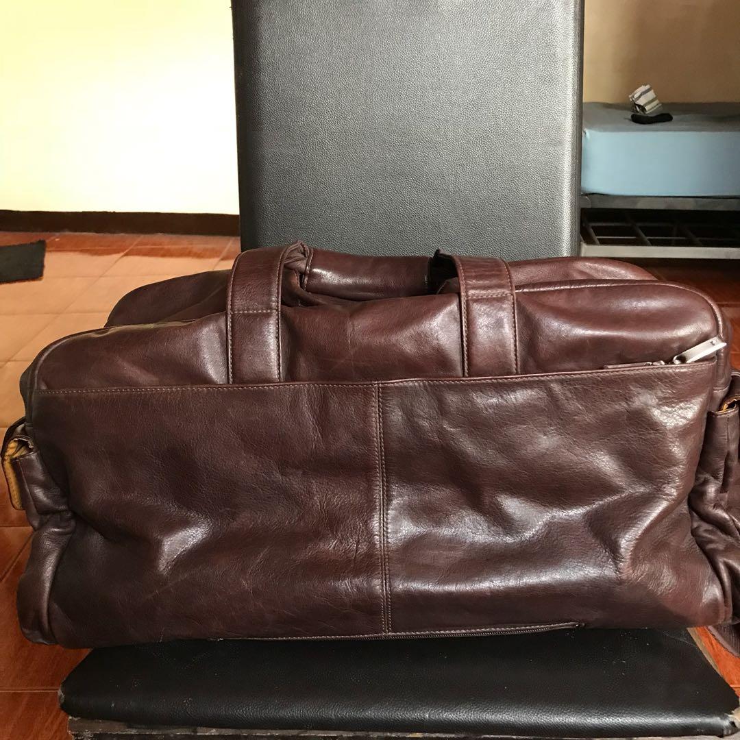 tumi leather duffel