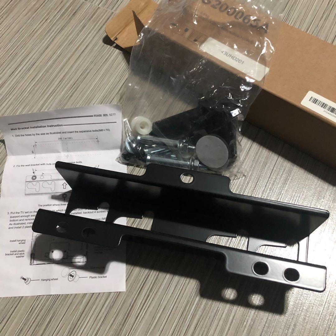 TV Wall Bracket (Category: Mounts & Holders) located in Manila. Submitted by wena_reyes (Listing ID 1059073430, Image 2). Description: Came with our 43” TV .